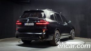 BMW X7 xDrive 40i M Sport 6 2024 года из Южной Кореи