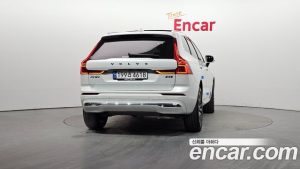 Volvo XC60 B5 Ultra Bright 2025 года из Южной Кореи