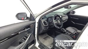 Kia Seltos Бензин 1.6 Turbo 2WD 2024 года из Южной Кореи