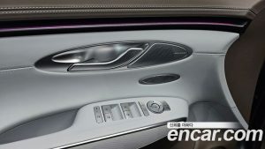 Genesis GV70 2.5T Бензин 2WD 2025 года из Южной Кореи