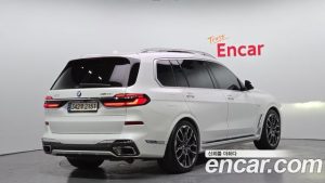 BMW X7 xDrive 40i M Sport 7-Seater 2024 года из Южной Кореи