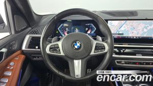 BMW X7 xDrive 40i M Sport 7-Seater 2024 года из Южной Кореи