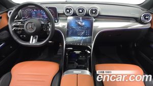 Mercedes-Benz C-Class C200 AMG Line 2025 года из Южной Кореи