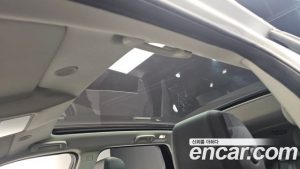Land Rover Discovery Sport P250 S 2024 года из Южной Кореи