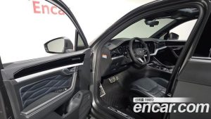 Volkswagen Touareg 3.0 TDI R-Line 2024 года из Южной Кореи