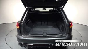 Volkswagen Touareg 3.0 TDI R-Line 2024 года из Южной Кореи