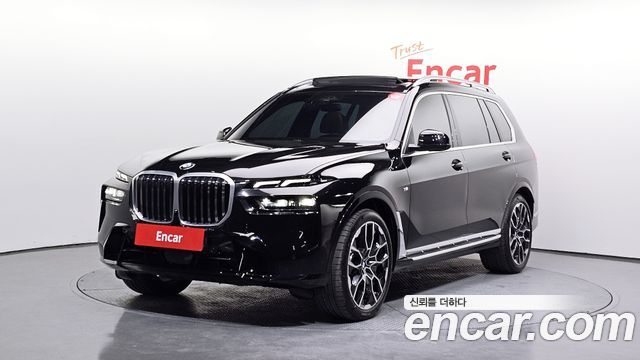 BMW X7 xDrive 40i M Sport 6 2025 года из Кореи