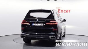 BMW X7 xDrive 40i M Sport 6 2025 года из Южной Кореи