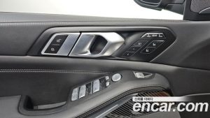 BMW X7 xDrive 40i M Sport 6 2025 года из Южной Кореи