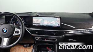 BMW X7 xDrive 40i M Sport 6 2025 года из Южной Кореи