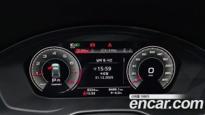Audi Q5 45 TFSI 4WD Premium 2024 года из Южной Кореи