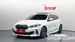 BMW 1-Series 120i M Sport 2023 года из Южной Кореи
