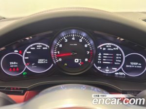 Porsche Cayenne 3.0 Coupe 2022 года из Южной Кореи
