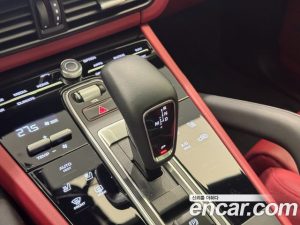 Porsche Cayenne 3.0 Coupe 2022 года из Южной Кореи