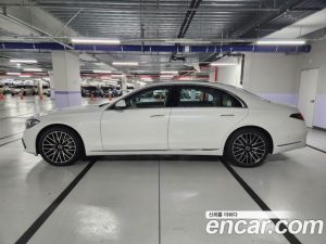 Mercedes-Benz S-Class S450L 4MATIC 2025 года из Южной Кореи