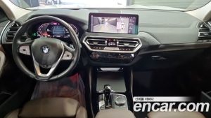 BMW X4 xDrive20i xLine 2023 года из Южной Кореи