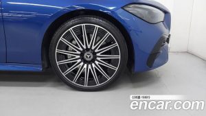 Mercedes-Benz CLE-Class CLE450 4MATIC Cabriolet 2024 года из Южной Кореи