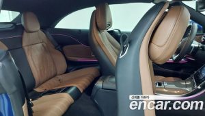 Mercedes-Benz CLE-Class CLE450 4MATIC Cabriolet 2024 года из Южной Кореи