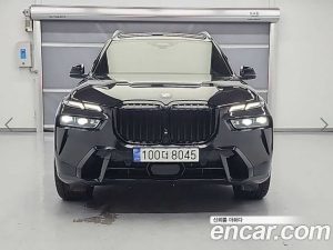 BMW X7 xDrive 40i M Sport 6 2024 года из Южной Кореи