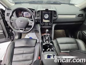 Renault-KoreaSamsung QM6 2.0 GDe Premiere 2WD 2022 года из Южной Кореи