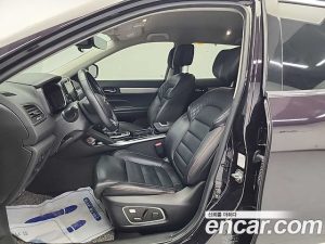 Renault-KoreaSamsung QM6 2.0 GDe Premiere 2WD 2022 года из Южной Кореи