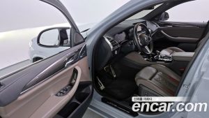 BMW X4M 3.0 Competition 2023 года из Южной Кореи