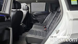 Volkswagen Tiguan 2.0 TDI 4 Prestige 2023 года из Южной Кореи