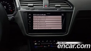Volkswagen Tiguan 2.0 TDI 4 Prestige 2023 года из Южной Кореи