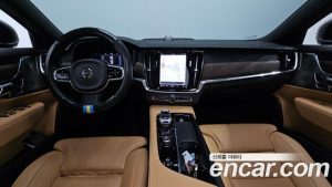 Volvo S90 B6 AWD ULTIMATE Bright 2023 года из Южной Кореи