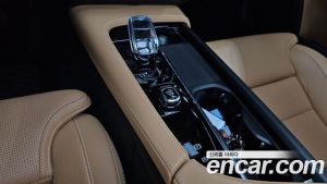 Volvo S90 B6 AWD ULTIMATE Bright 2023 года из Южной Кореи