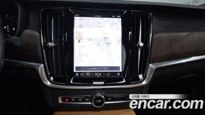 Volvo S90 B6 AWD ULTIMATE Bright 2023 года из Южной Кореи