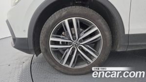 Volkswagen Tiguan 2.0 TDI 4 Prestige 2023 года из Южной Кореи