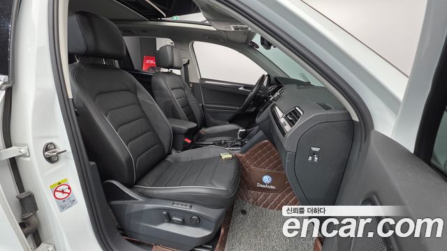 41255552_010.jpg Volkswagen Tiguan 2.0 TDI 4 Prestige 2023 года из Южной Кореи