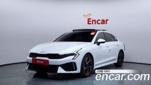 Kia K5 Signature 2025 года из Южной Кореи