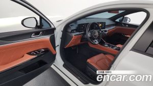 Kia K5 Signature 2025 года из Южной Кореи