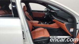 Kia K5 Signature 2025 года из Южной Кореи