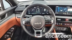 Kia K5 Signature 2025 года из Южной Кореи