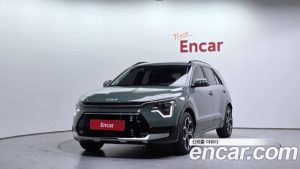 Kia Niro Signature 2024 года из Южной Кореи