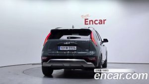Kia Niro Signature 2024 года из Южной Кореи