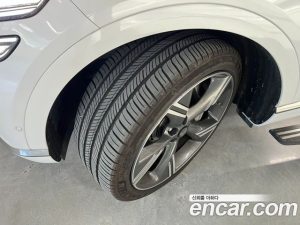 Genesis GV80 2.5T Бензин AWD 2025 года из Южной Кореи