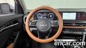 Kia Seltos Бензин 1.6 Turbo 2WD 2025 года из Южной Кореи