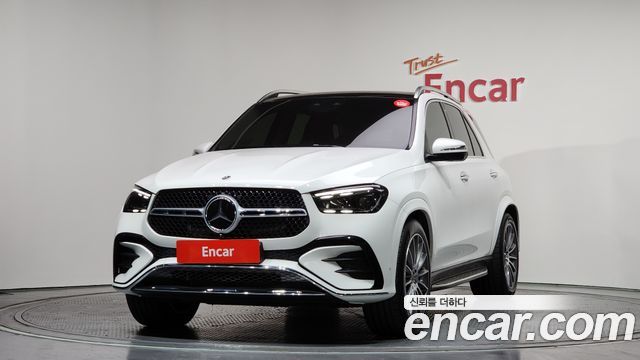 Mercedes-Benz GLE-Class GLE450 4MATIC 2025 года из Кореи