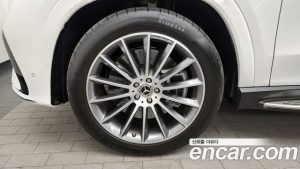 Mercedes-Benz GLE-Class GLE450 4MATIC 2025 года из Южной Кореи