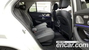 Mercedes-Benz GLE-Class GLE450 4MATIC 2025 года из Южной Кореи