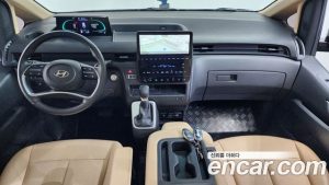 Hyundai Staria HEV 1.6 Tourer 9-Seater 2025 года из Южной Кореи