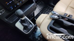 Hyundai Staria HEV 1.6 Tourer 9-Seater 2025 года из Южной Кореи