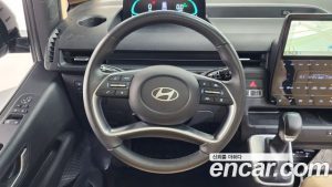 Hyundai Staria HEV 1.6 Tourer 9-Seater 2025 года из Южной Кореи
