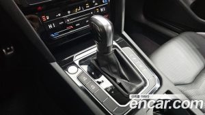 Volkswagen Arteon 2.0 TDI Prestige 2022 года из Южной Кореи