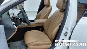 Mercedes-Benz E-Class E300 4MATIC Exclusive 2024 года из Южной Кореи