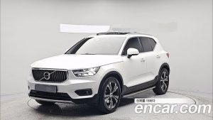 Volvo XC40 B4 Inscription 2022 года из Южной Кореи